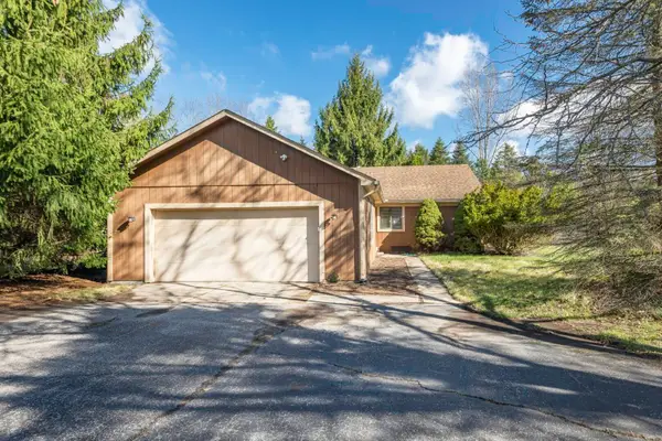 4425 Dexter Townhall Road, Dexter, MI 48130