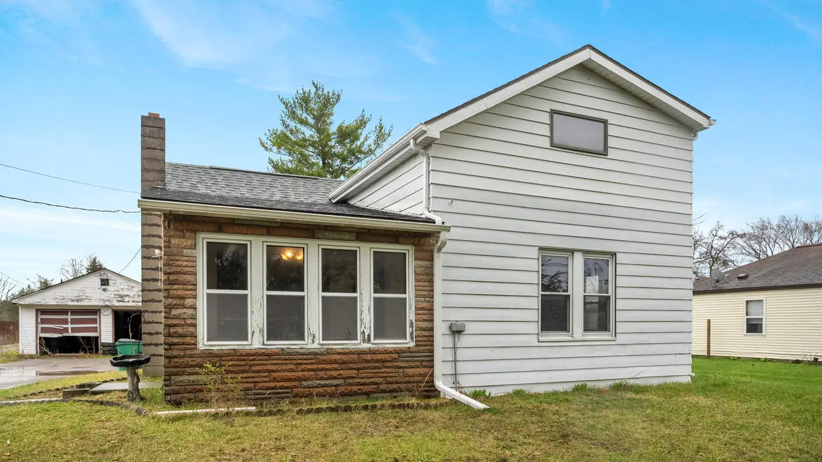 4805 3 Mile Road, Bay City, MI 48706 - #1