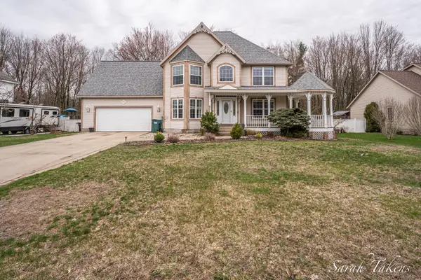 1106 Brookway Court, Norton Shores, MI 49441