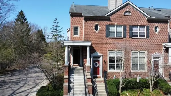 16874 Farmington, Livonia, MI 48154