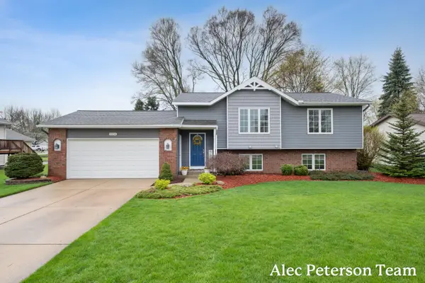 11154 Autumn Drive, Zeeland, MI 49464