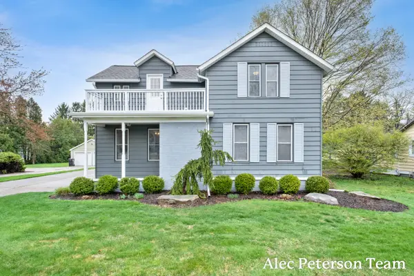 107 W Main Avenue, Zeeland, MI 49464