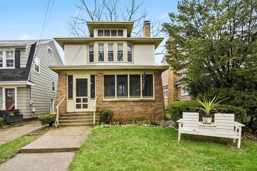 2100 Wealthy Street Se, Grand Rapids, MI 49506 - #2