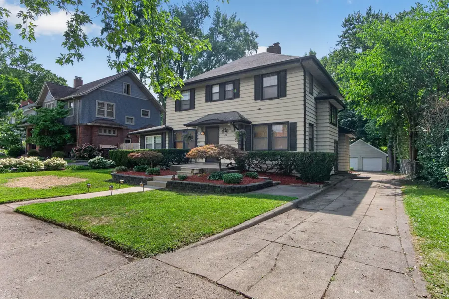 326 Edward Street, Jackson, MI 49201 - #2