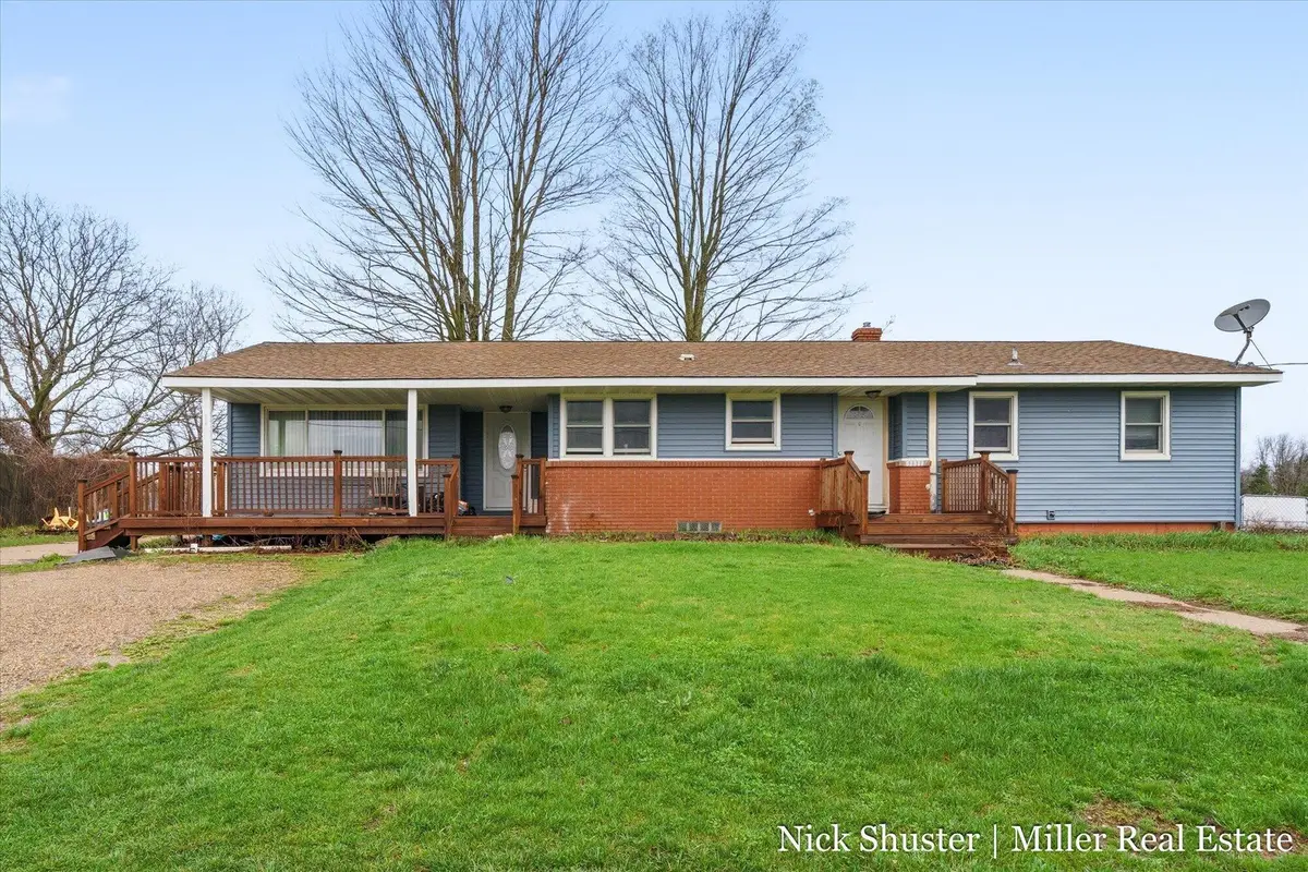 5375 Lansing Road, Charlotte, MI 48813 - #1