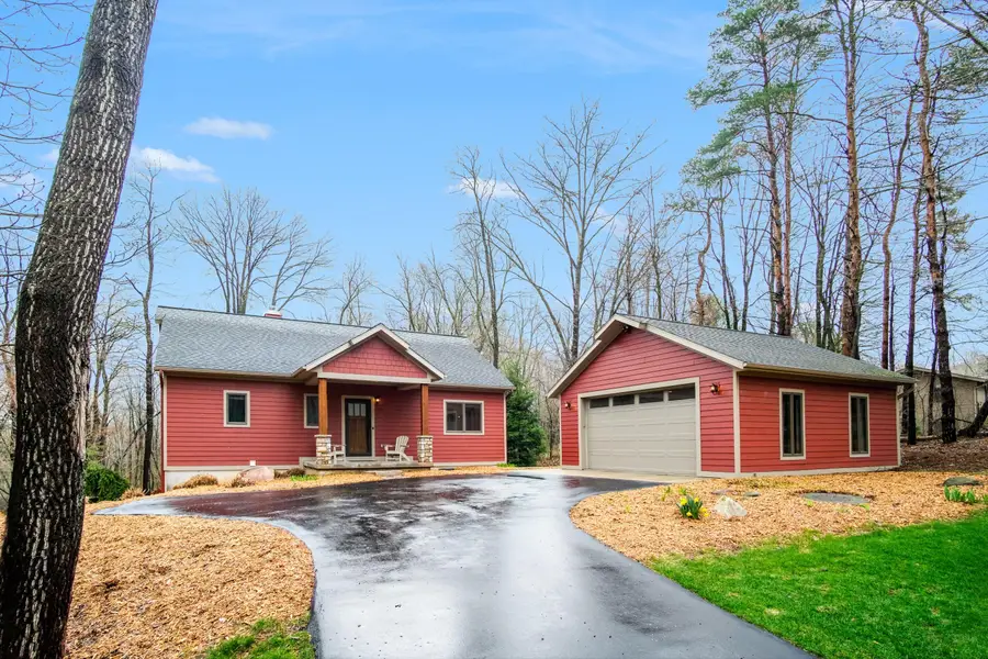 8421 Squires Street Ne, Rockford, MI 49341 - #3