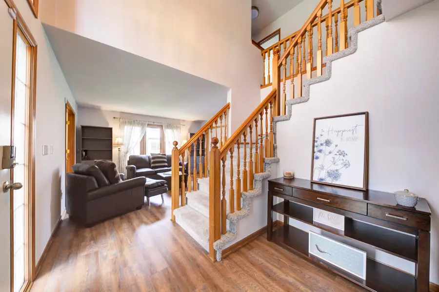 48135 Covington Court, Canton, MI 48187 - #3