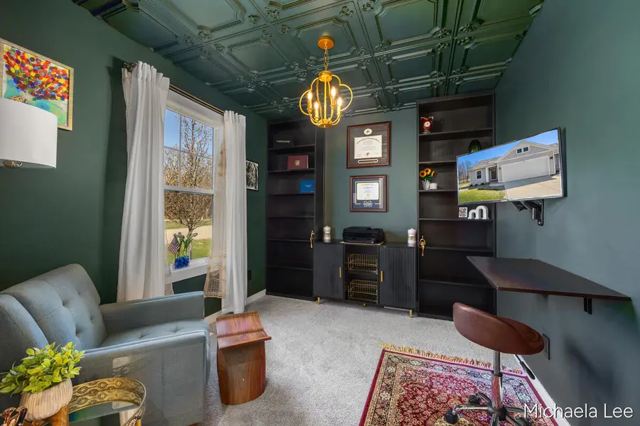 1548 N Village Circle, Kalamazoo, MI 49009 - #2