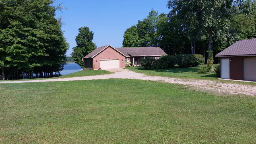58560 Indian Lake Road, Dowagiac, MI 49047 - #2