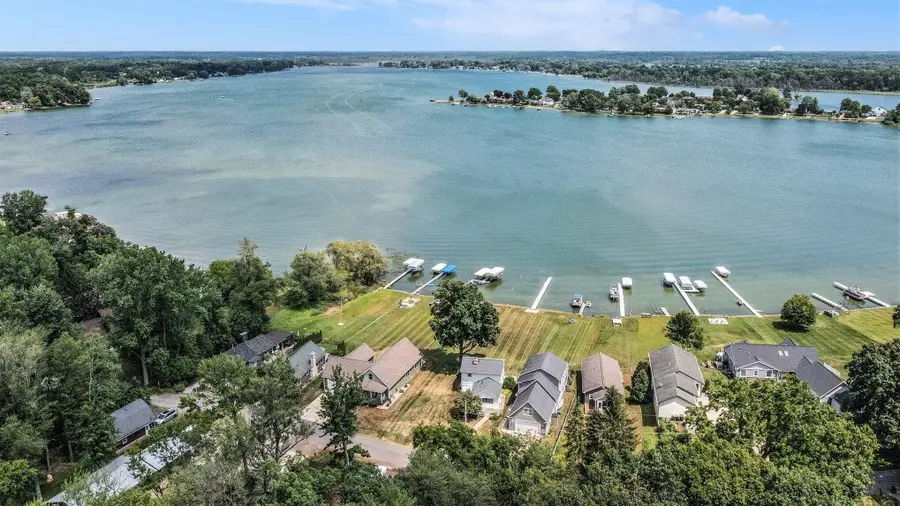 11987 W Indian Lake Drive, Vicksburg, MI 49097 - #3