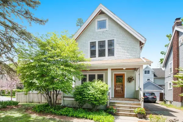 1130 Olivia Avenue, Ann Arbor, MI 48104