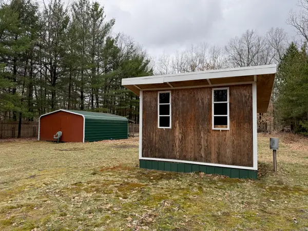 10697 N Java Road, Irons, MI 49644