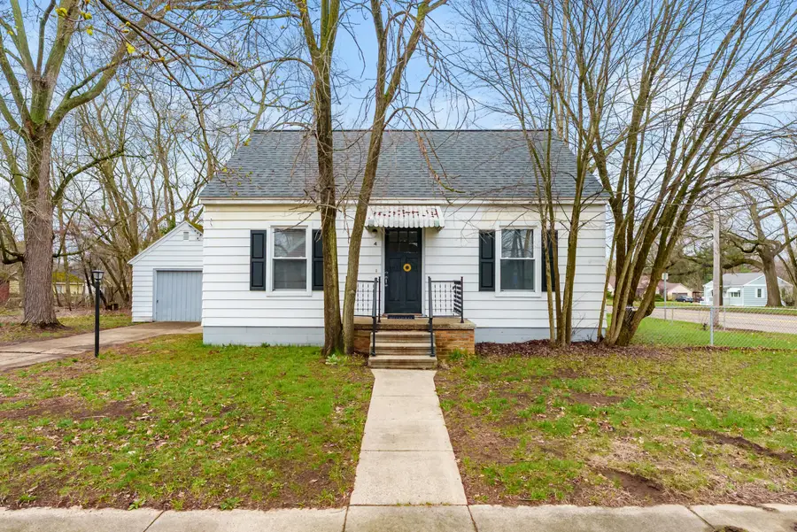 4 S Cedar Avenue S, Battle Creek, MI 49037 - #2