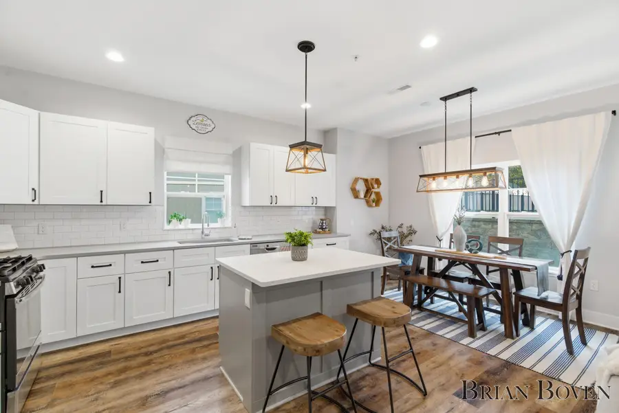 148 Tamarack Lane Ne #2B, Rockford, MI 49341 - #2