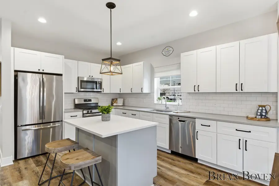 148 Tamarack Lane Ne #2B, Rockford, MI 49341 - #3