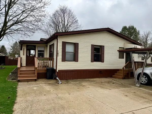 157 Apple Court, Muskegon, MI 49445