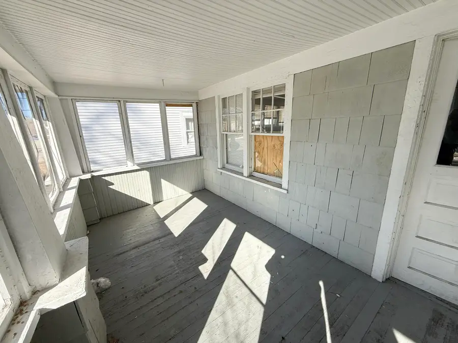 866 Fleming Avenue, Muskegon, MI 49442 - #3