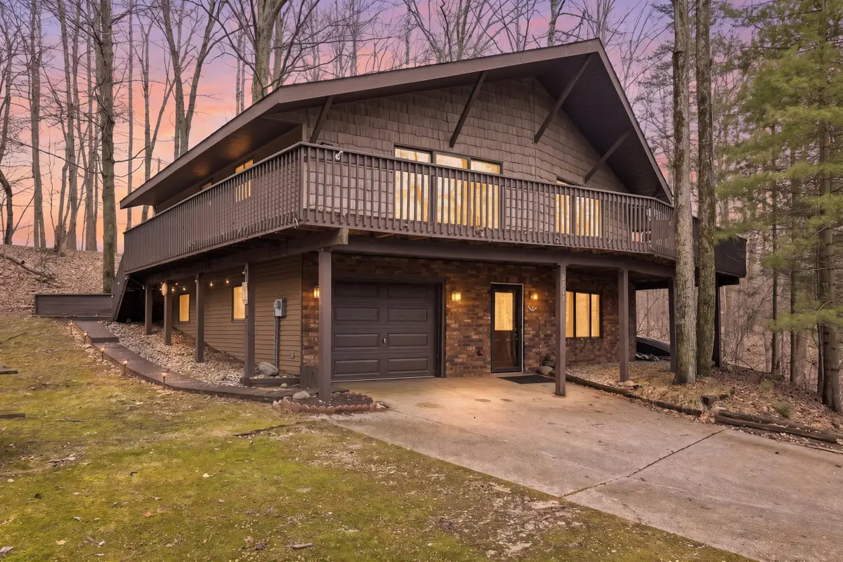 8969 Whispering Lane, Canadian Lakes, MI 49346 - #1