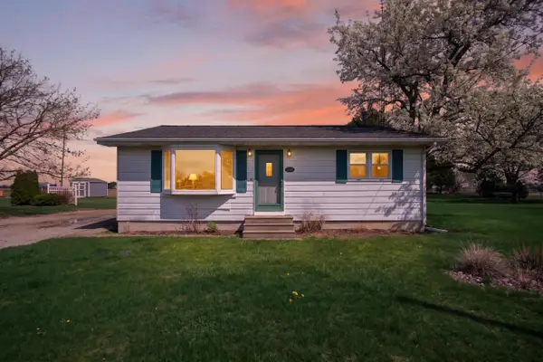 280 Somerset Drive, Cement City, MI 49233