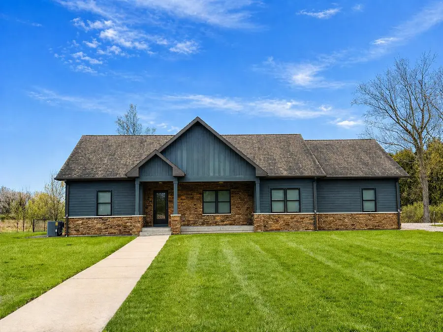 16054 Division Drive, Marshall, MI 49068 - #3