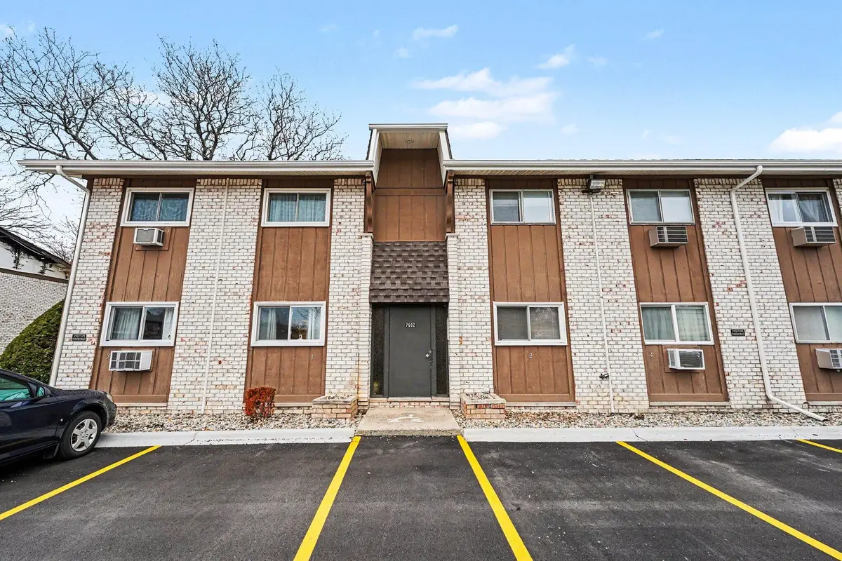 7602 Woodview Street #1, Westland, MI 48185 - #1