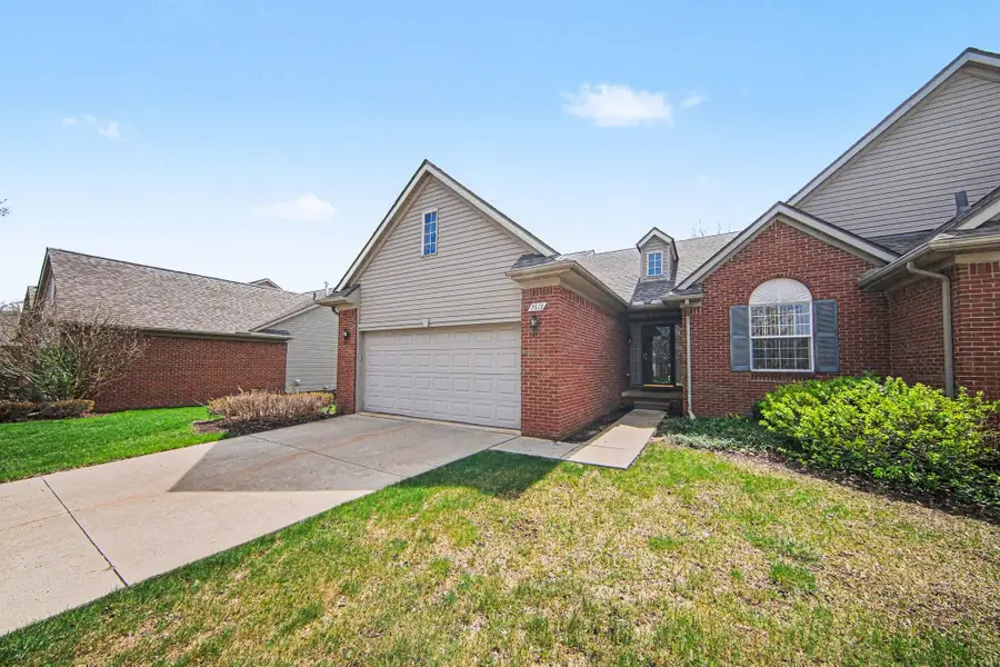 2672 Ambassador Drive, Ypsilanti, MI 48198 - #3