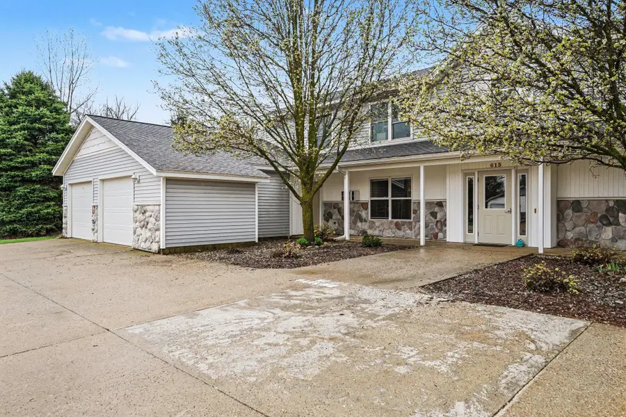 613 Trinity Drive #1, Caledonia, MI 49316 - #2