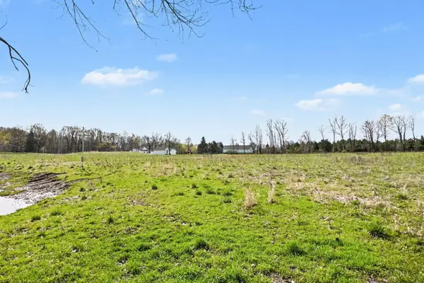 18906 S Lakeside Road, New Buffalo, MI 49117