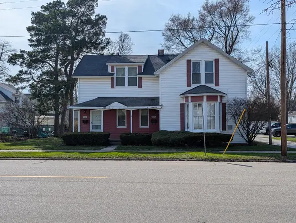 208 S Washington Avenue, Ludington, MI 49431