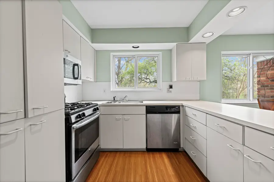 7023 Wild Ridge Lane, West Bloomfield, MI 48322 - #2