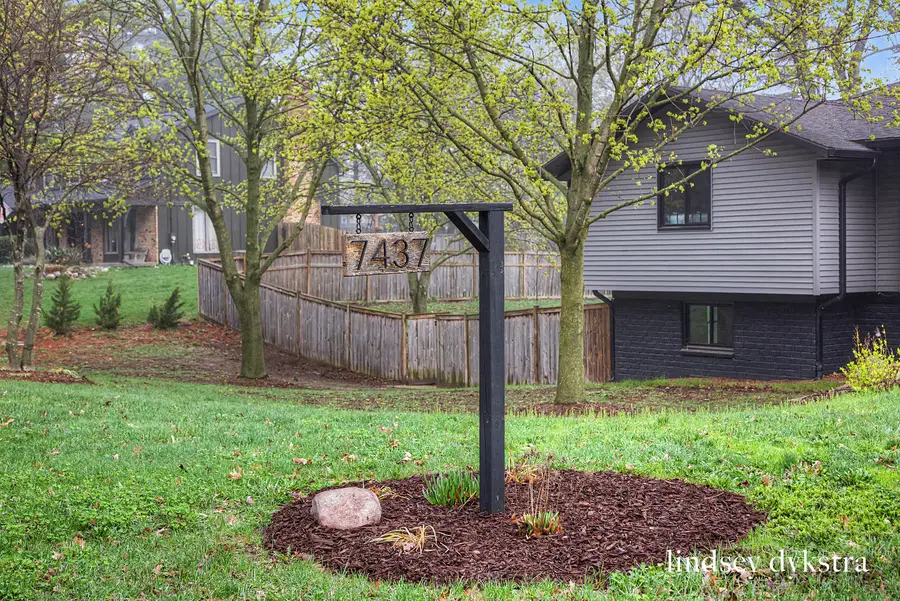 7437 30th Street Se, Ada, MI 49301 - #2