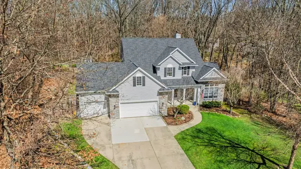 6390 Shugarbush Trail, Kalamazoo, MI 49009