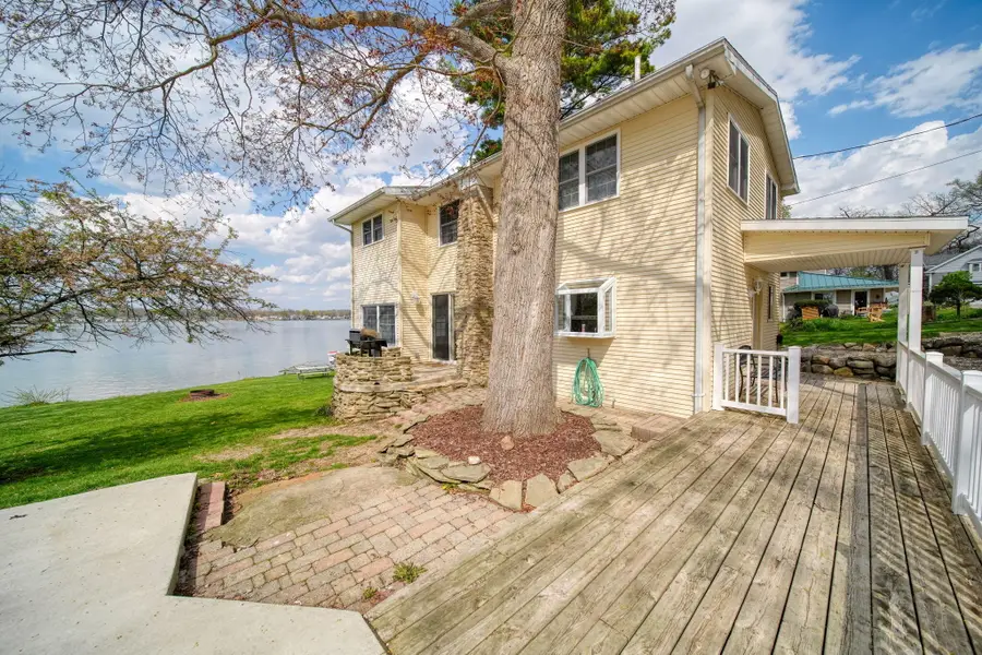 425 Oakwood Avenue, Clarklake, MI 49234 - #2