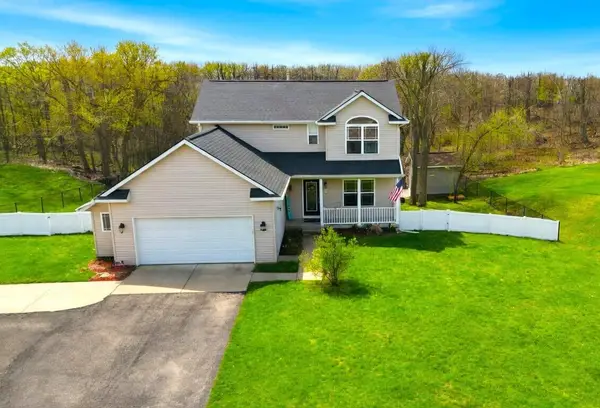 2066 52nd Street Sw, Wyoming, MI 49519