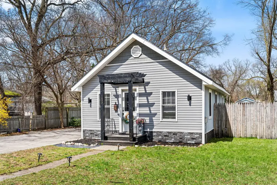 1322 Leonard Avenue, Muskegon, MI 49442 - #3