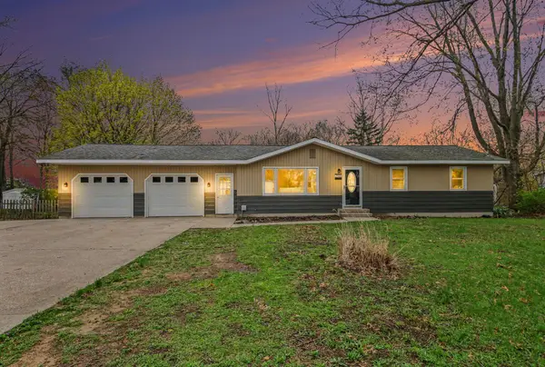 2506 Brookdale Drive, Holland, MI 49424