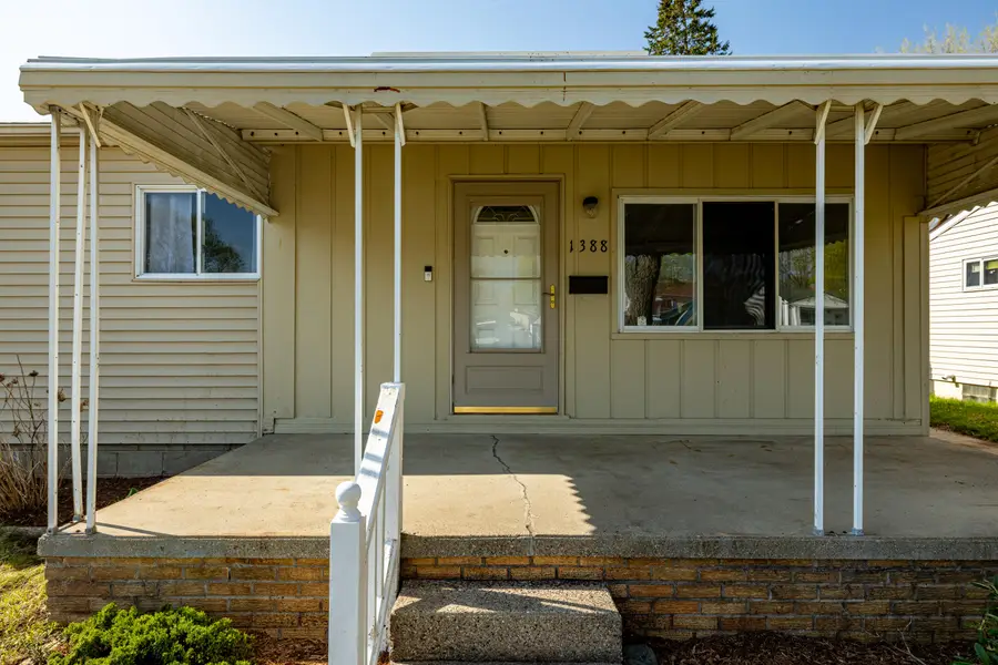 1388 Delaware Avenue, Ypsilanti, MI 48198 - #3