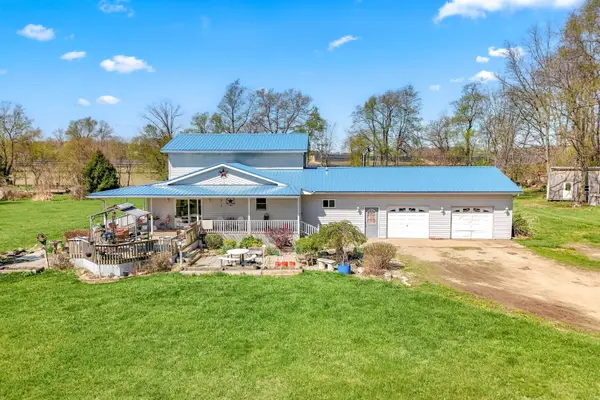 320 Jonesville Road, Jonesville, MI 49250