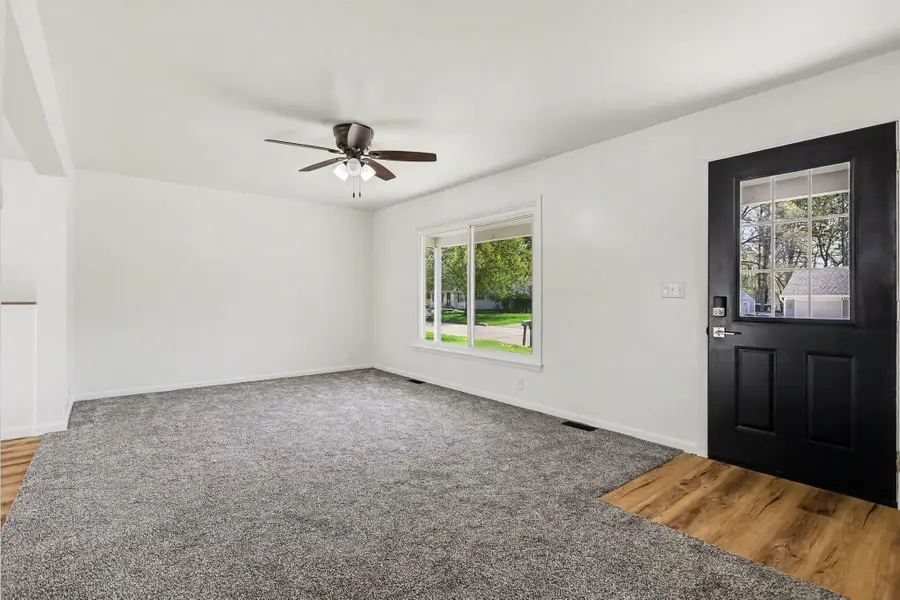 107 E Oakland Place, Battle Creek, MI 49015 - #3