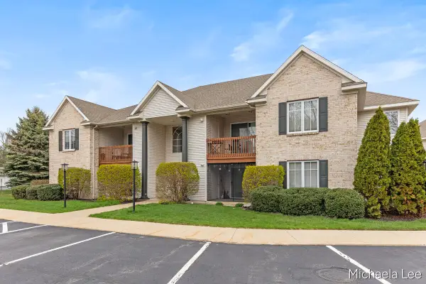 12265 S Crystal Waters Drive #5, Holland, MI 49424