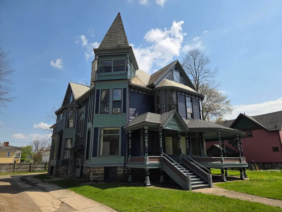 316/324 Stuart Avenue, Kalamazoo, MI 49007 - #2