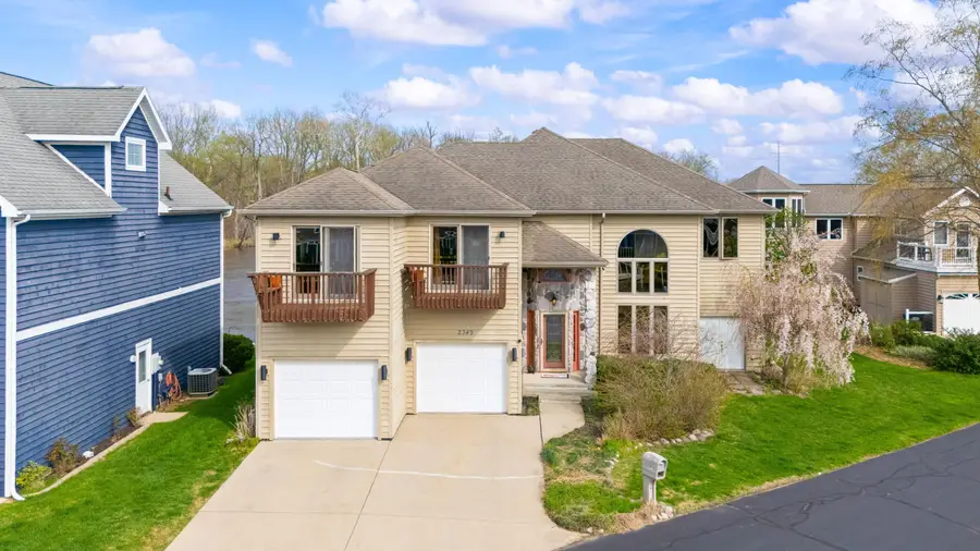 2349 Riverside Pointe Drive, Saint Joseph, MI 49085 - #2