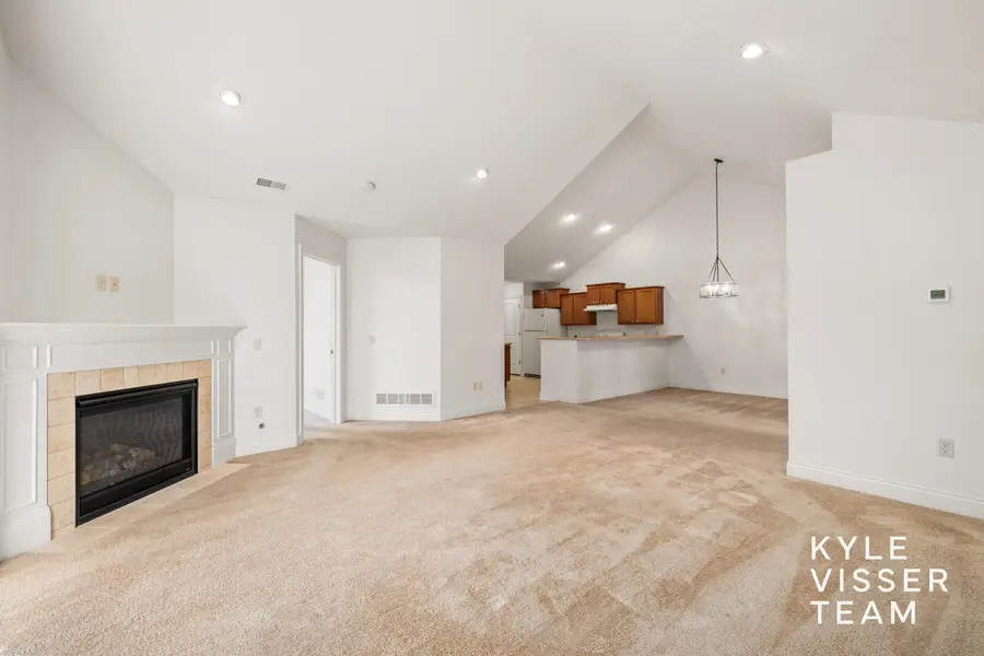 920 Bridge Crest Drive Se, Ada, MI 49301 - #2