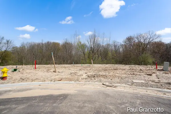 3121 Dawson Drive, Kentwood, MI 49512