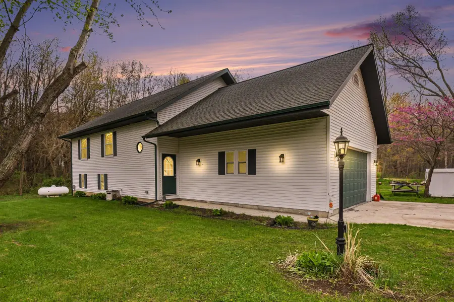 29542 Priest Street, Dowagiac, MI 49047 - #2