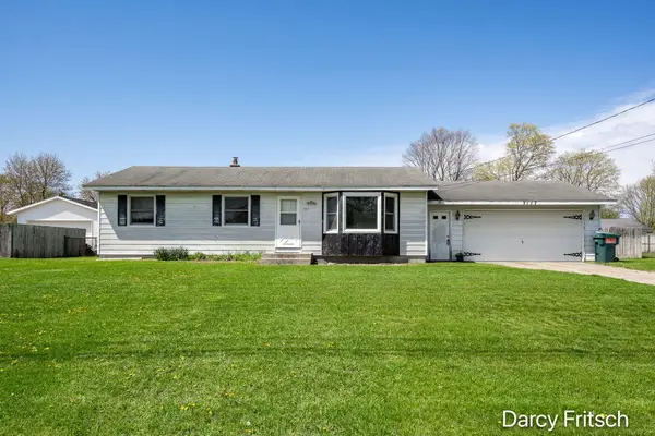 7117 Sunset Avenue, Jenison, MI 49428