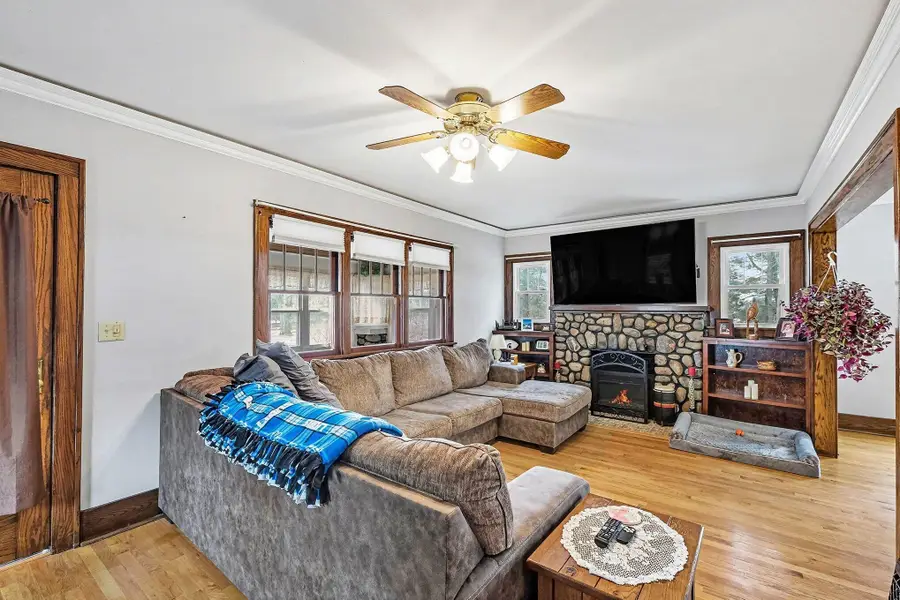 1554 W Ellis Avenue, Belding, MI 48809 - #3