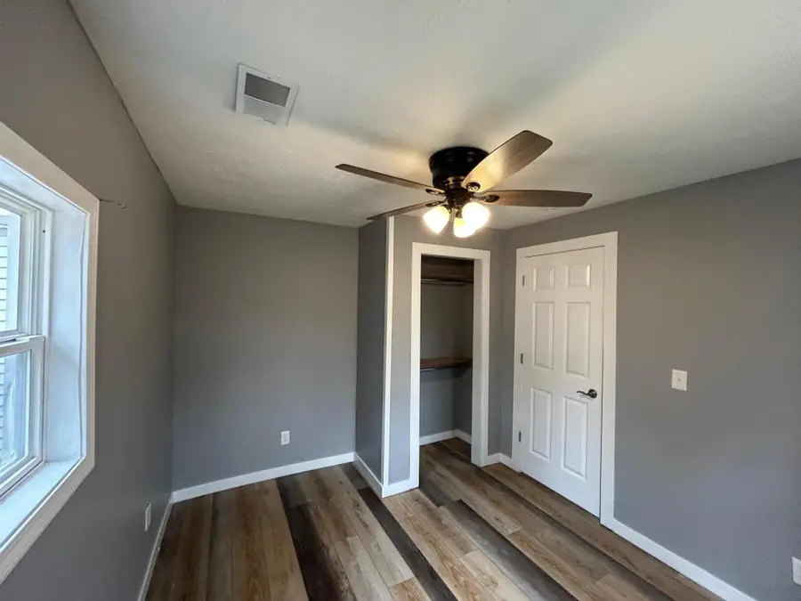 600 W Hodge Avenue, Lansing, MI 48910 - #2