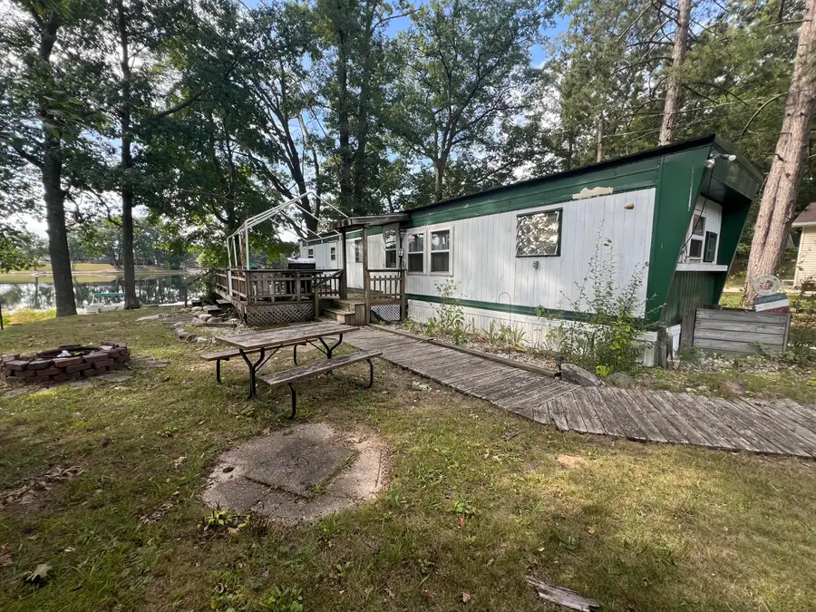 5193 E Hightower Lake Road, Hesperia, MI 49421 - #2