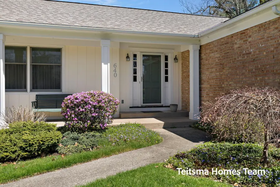 640 Plymouth Drive, North Muskegon, MI 49445 - #3